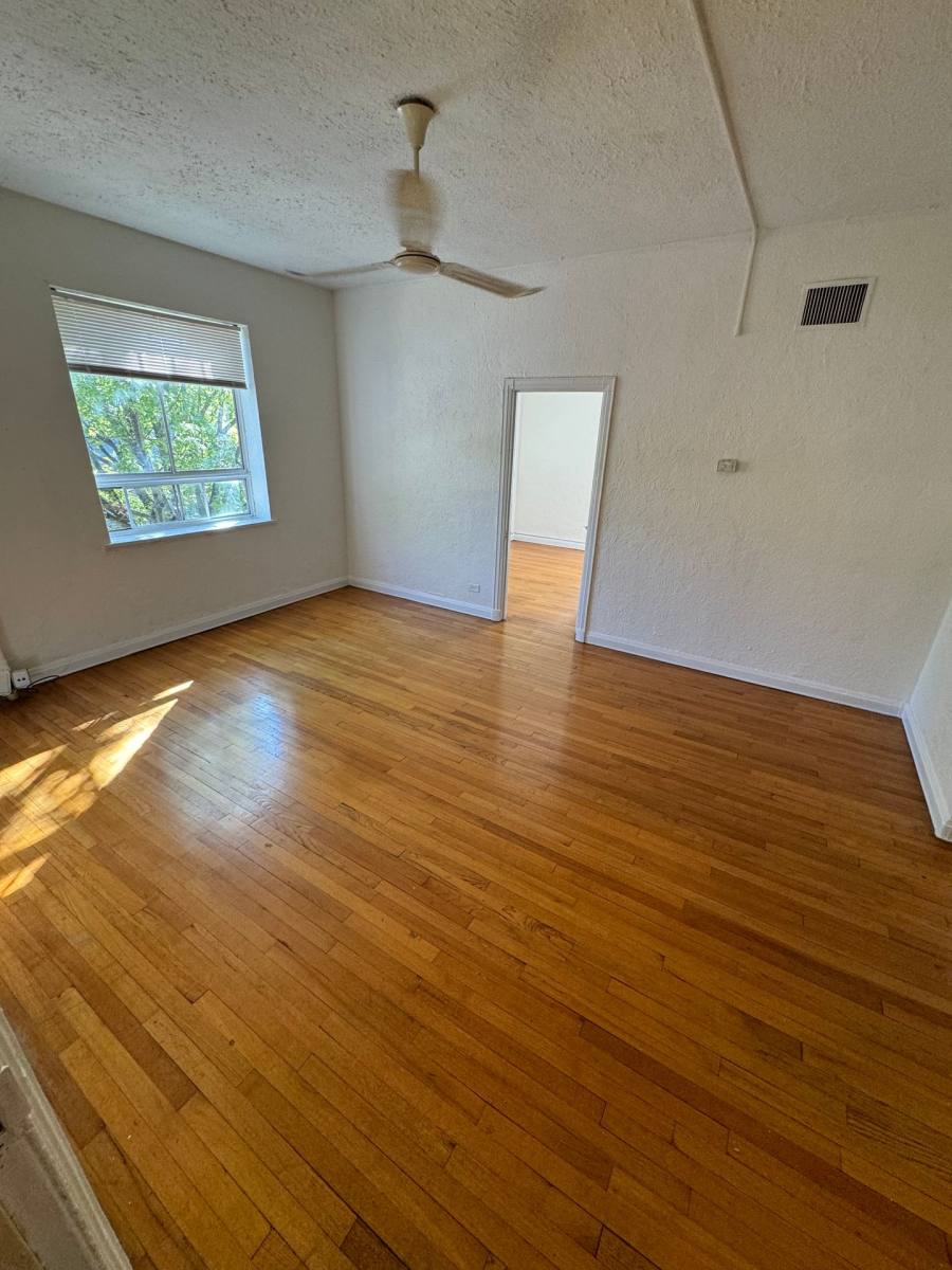 Apartment for rent at 2124 Highland Ave S, Birmingham, AL 35205