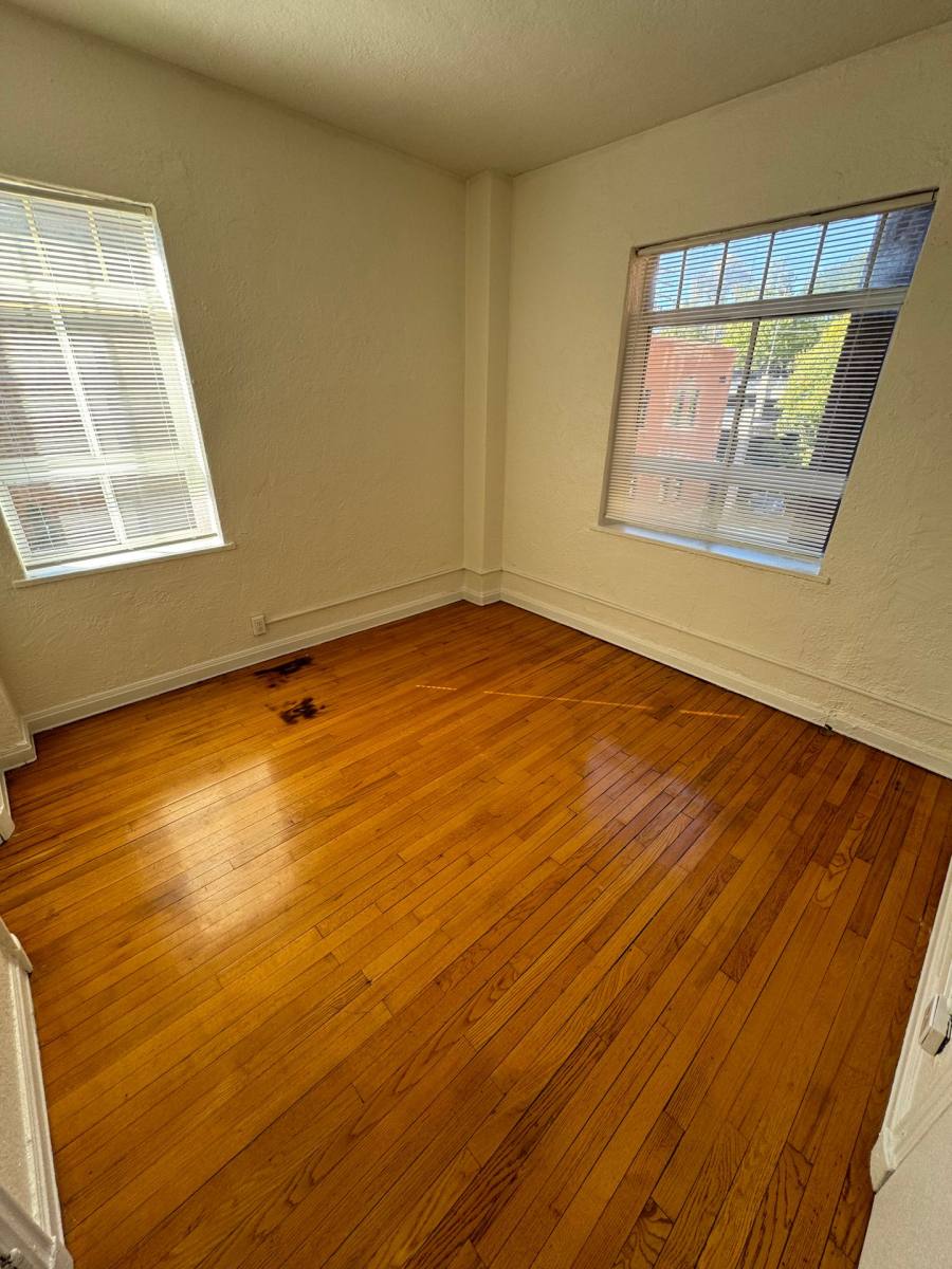 Apartment for rent at 2124 Highland Ave S, Birmingham, AL 35205