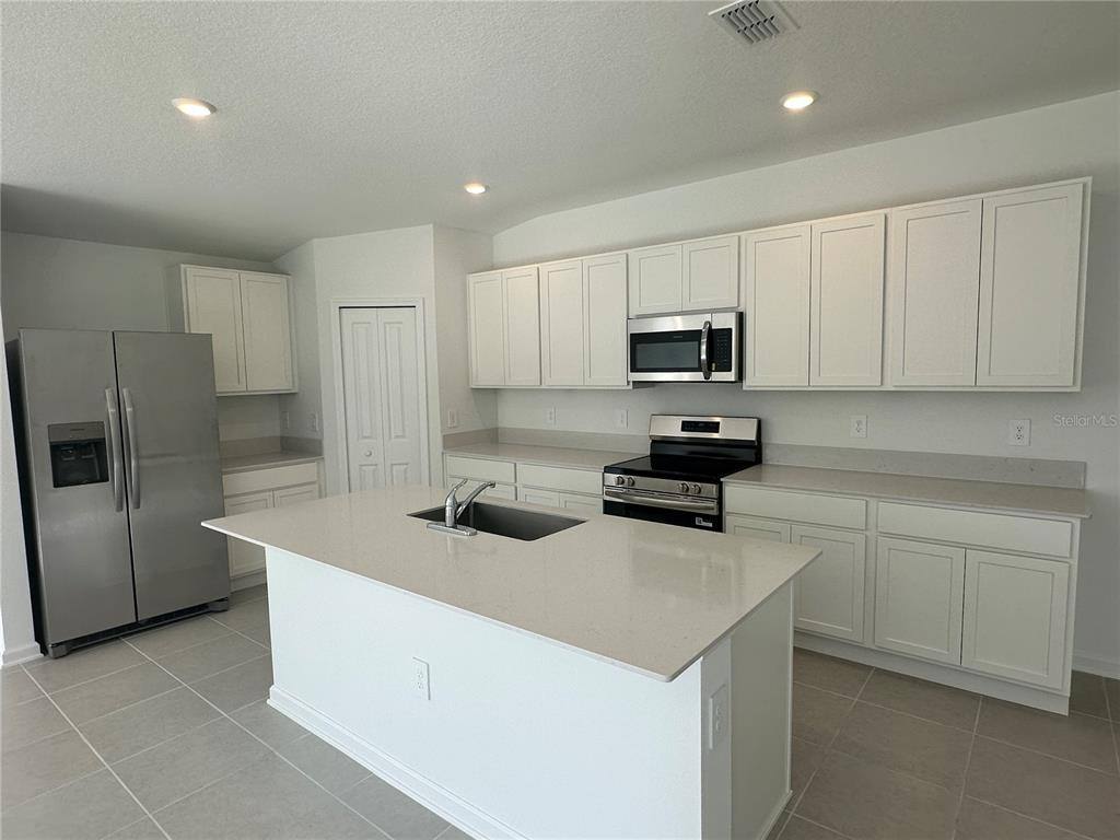 Apartment for rent at 5434 Lewisham Dr, Davenport, FL 33837