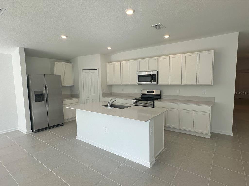 Apartment for rent at 5434 Lewisham Dr, Davenport, FL 33837