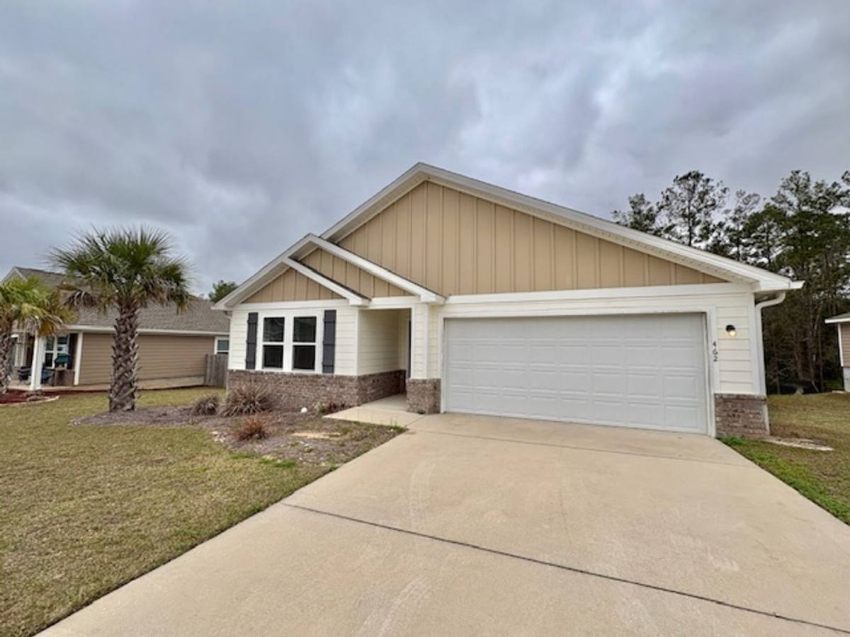 House for rent at 462 Whispering Creek Ave, Freeport, FL 32439