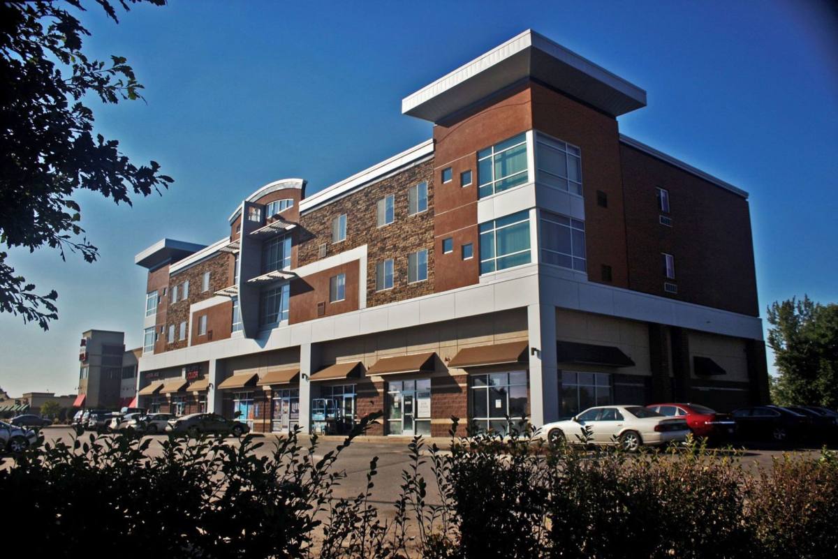 Apartment for rent at 340 Stadium Rd, Mankato, MN 56001