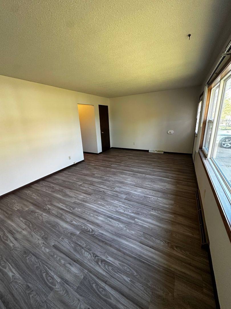 Apartment for rent at 2820-2822 Beverly Hills Dr, Eau Claire, WI 54701