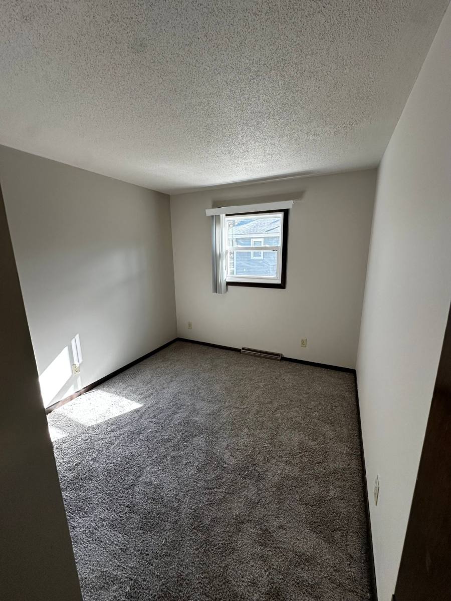 Apartment for rent at 2820-2822 Beverly Hills Dr, Eau Claire, WI 54701