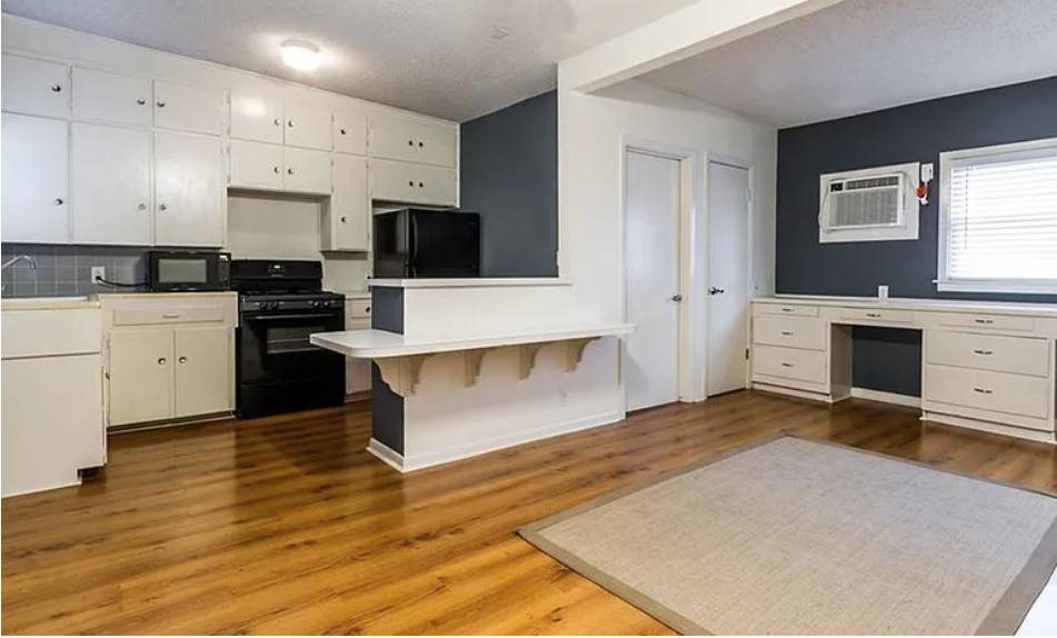 Apartment for rent at 709 W 26th St #5, Austin, TX 78705
