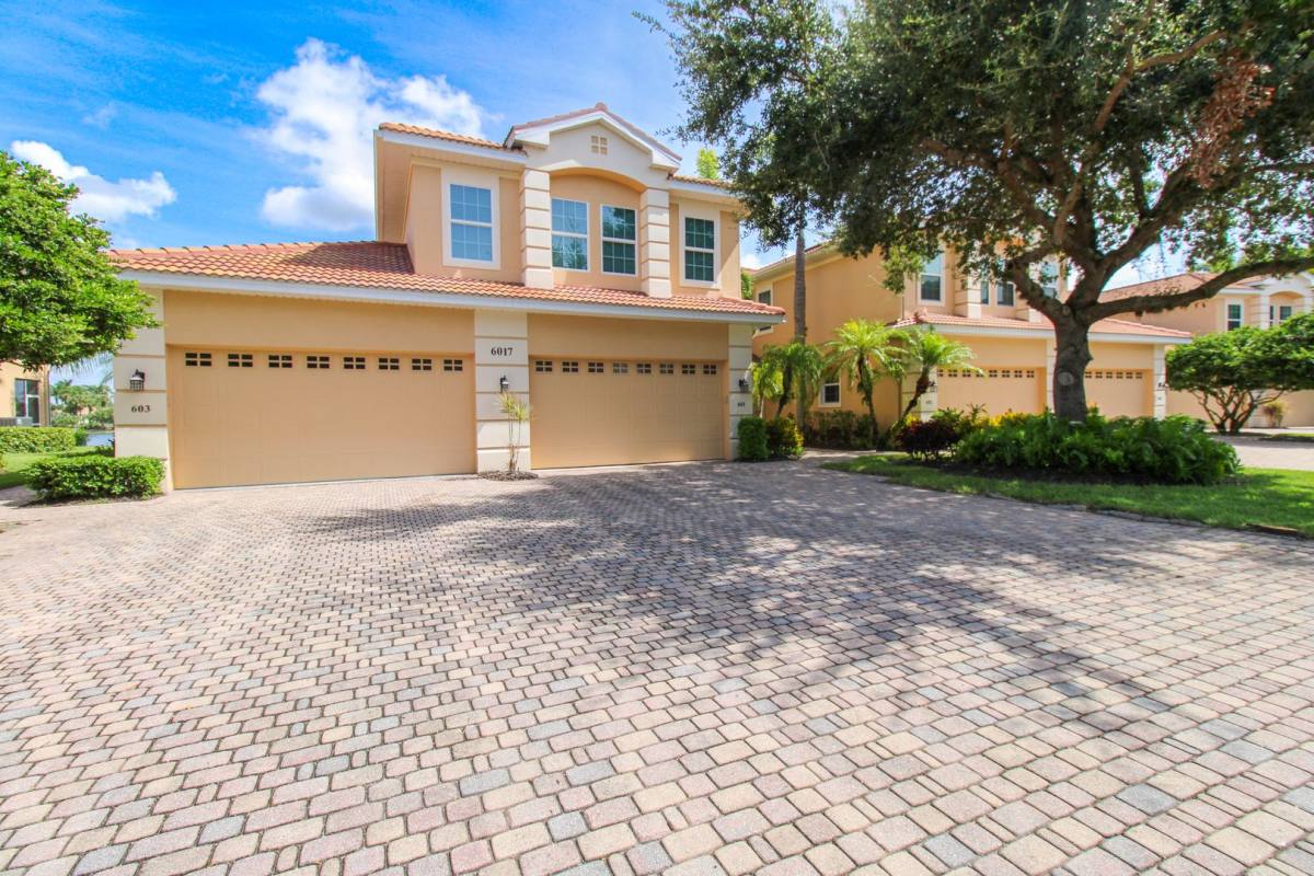 House for rent at 6017 Trophy Dr, Naples, FL 34110