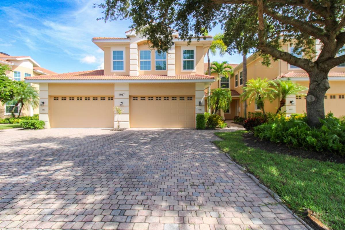 House for rent at 6017 Trophy Dr, Naples, FL 34110