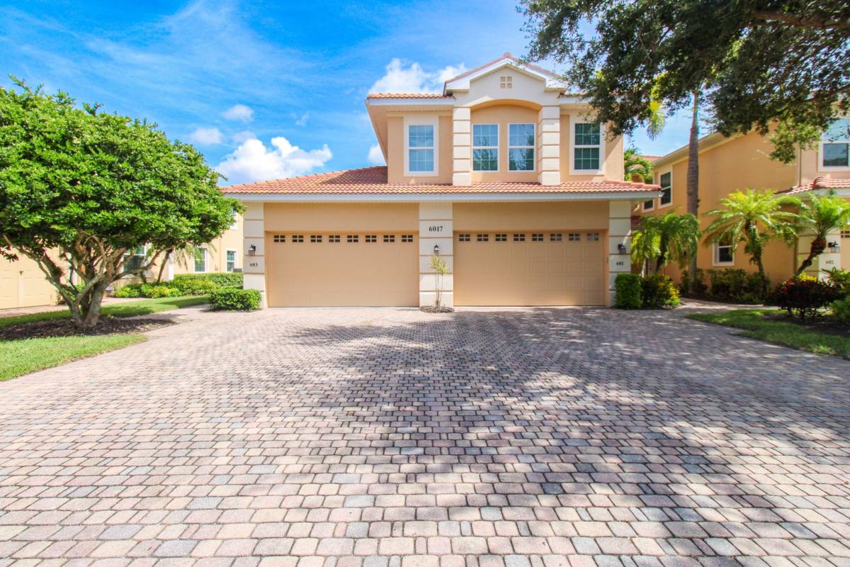 House for rent at 6017 Trophy Dr, Naples, FL 34110