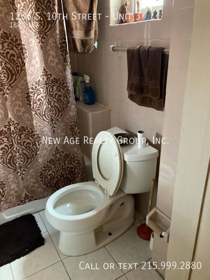 Apartment for rent at 1236 S 10th St #3, Philadelphia, PA 19147