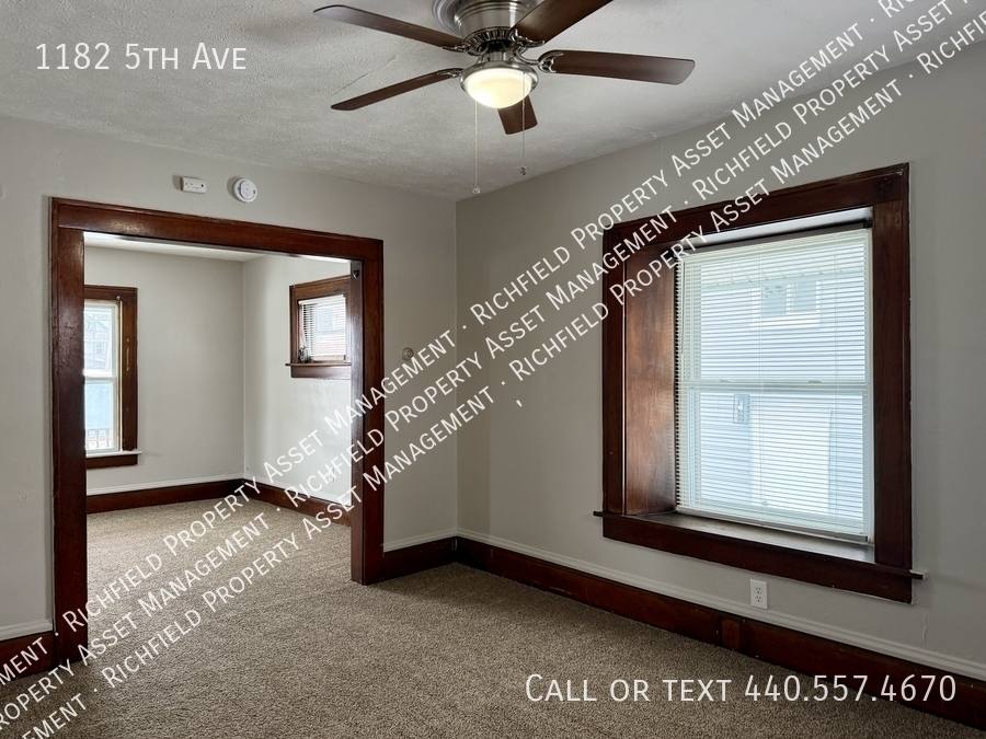 House for rent at 1182 5th Ave, Akron, OH 44306