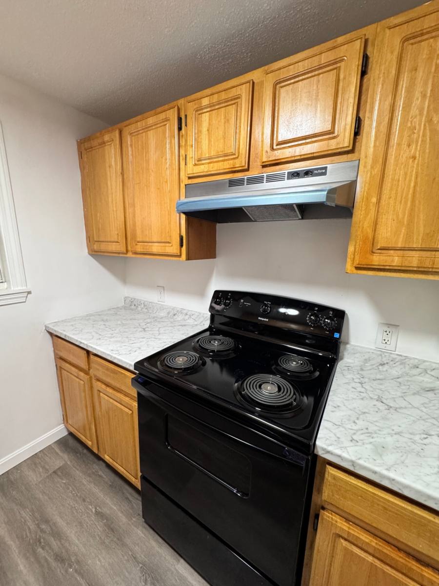 Apartment for rent at 17 Bassett St #A, Lowell, MA 01852