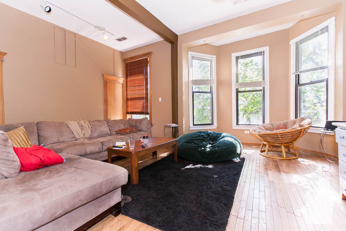 Apartment for rent at 3336 N Sheffield Ave #3, Chicago, IL 60657