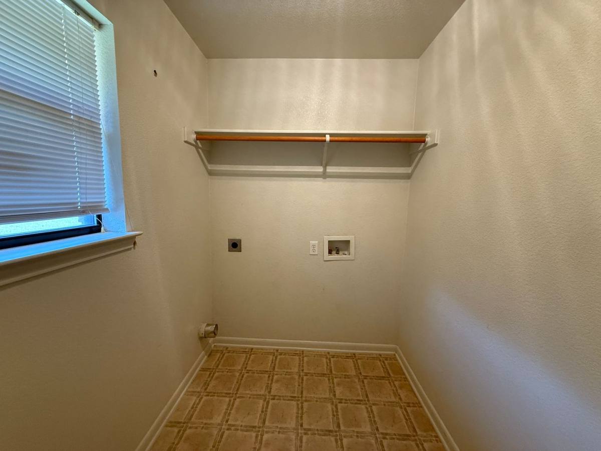 Apartment for rent at 1100 Lansberry Court, Killeen, TX 76549