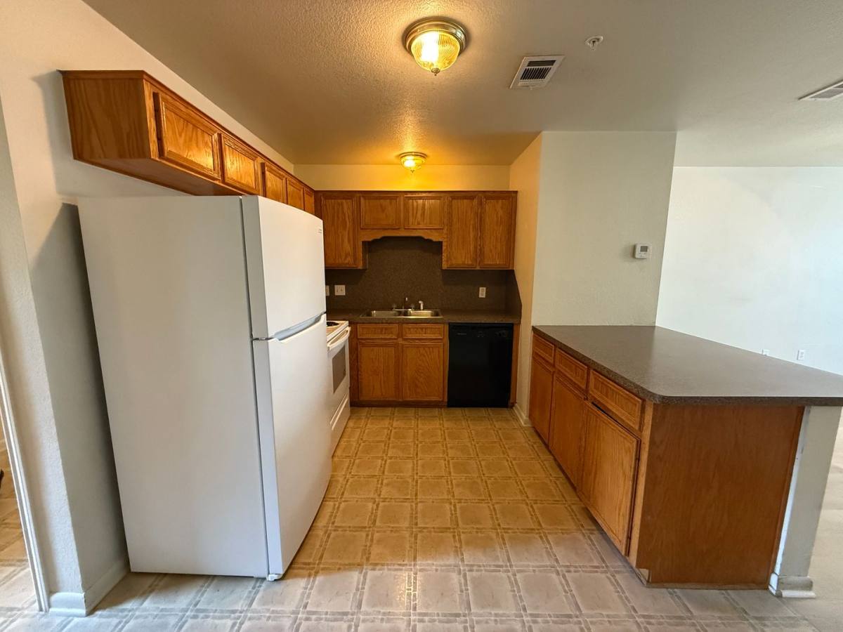 Apartment for rent at 1100 Lansberry Court, Killeen, TX 76549
