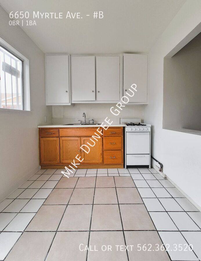 Apartment for rent at 6650 Myrtle Ave #B, Long Beach, CA 90805