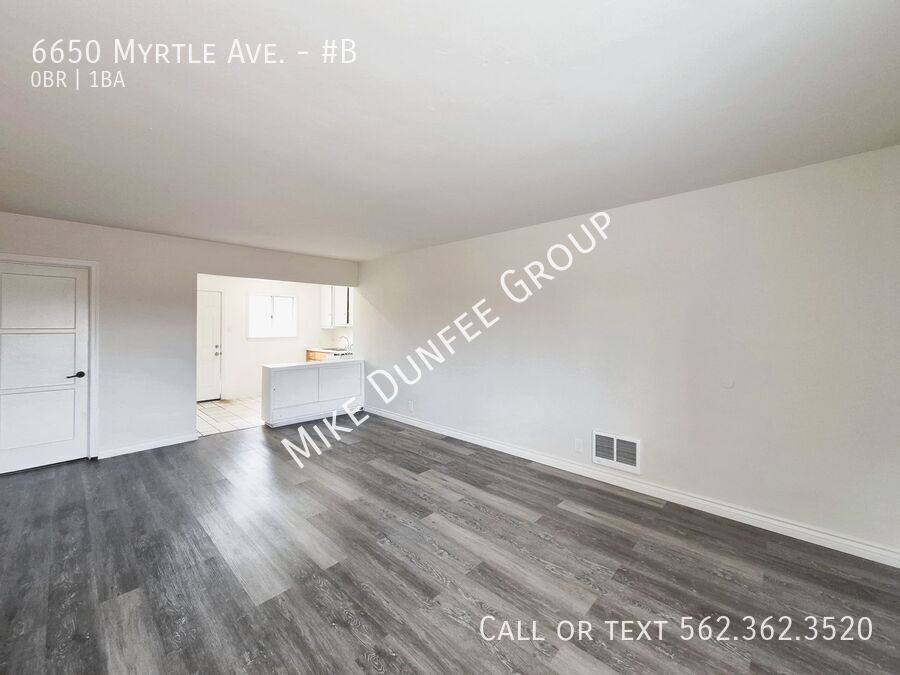 Apartment for rent at 6650 Myrtle Ave #B, Long Beach, CA 90805