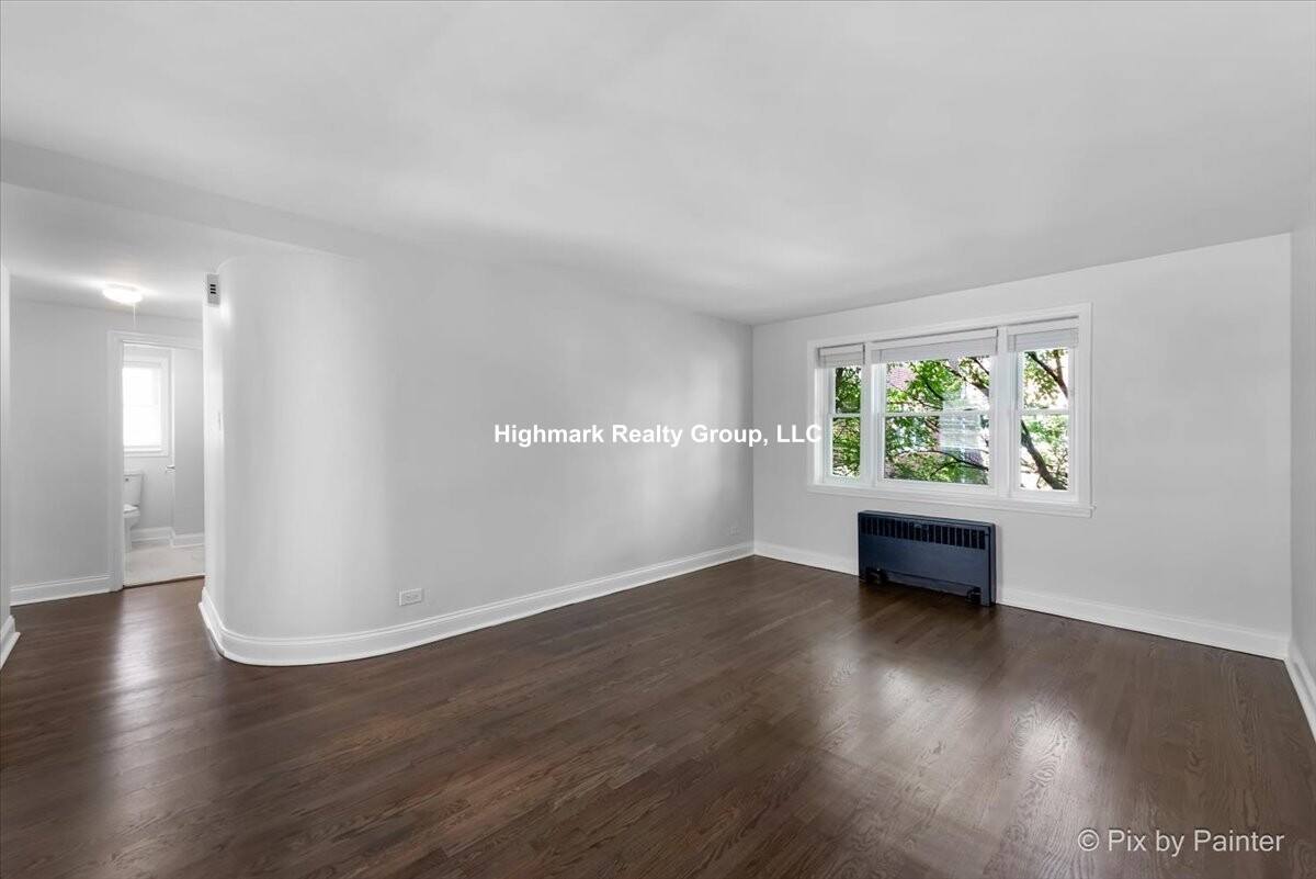 Apartment for rent at 2735 W Berwyn Ave #G3C, Chicago, IL 60625