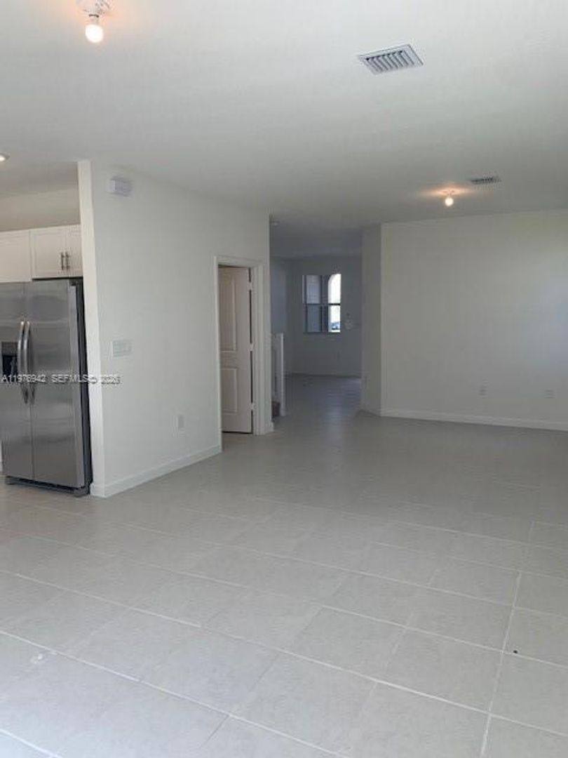 House for rent at 2608 SE 11th St, Homestead, FL 33035