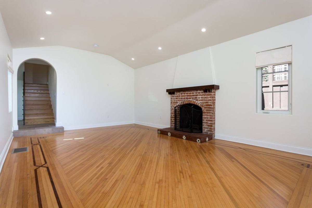 House for rent at 5150 Hastings Rd, San Diego, CA 92116