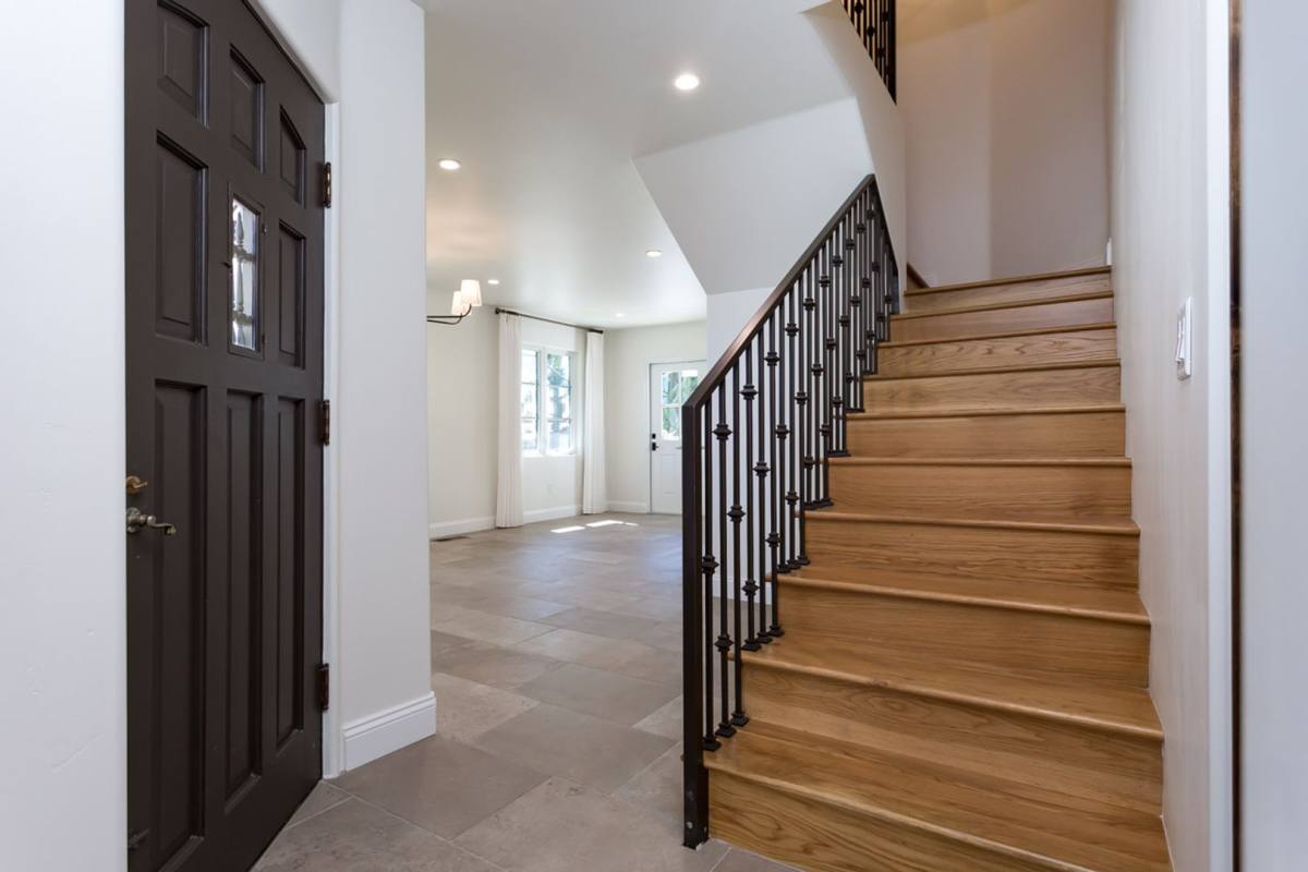 House for rent at 5150 Hastings Rd, San Diego, CA 92116