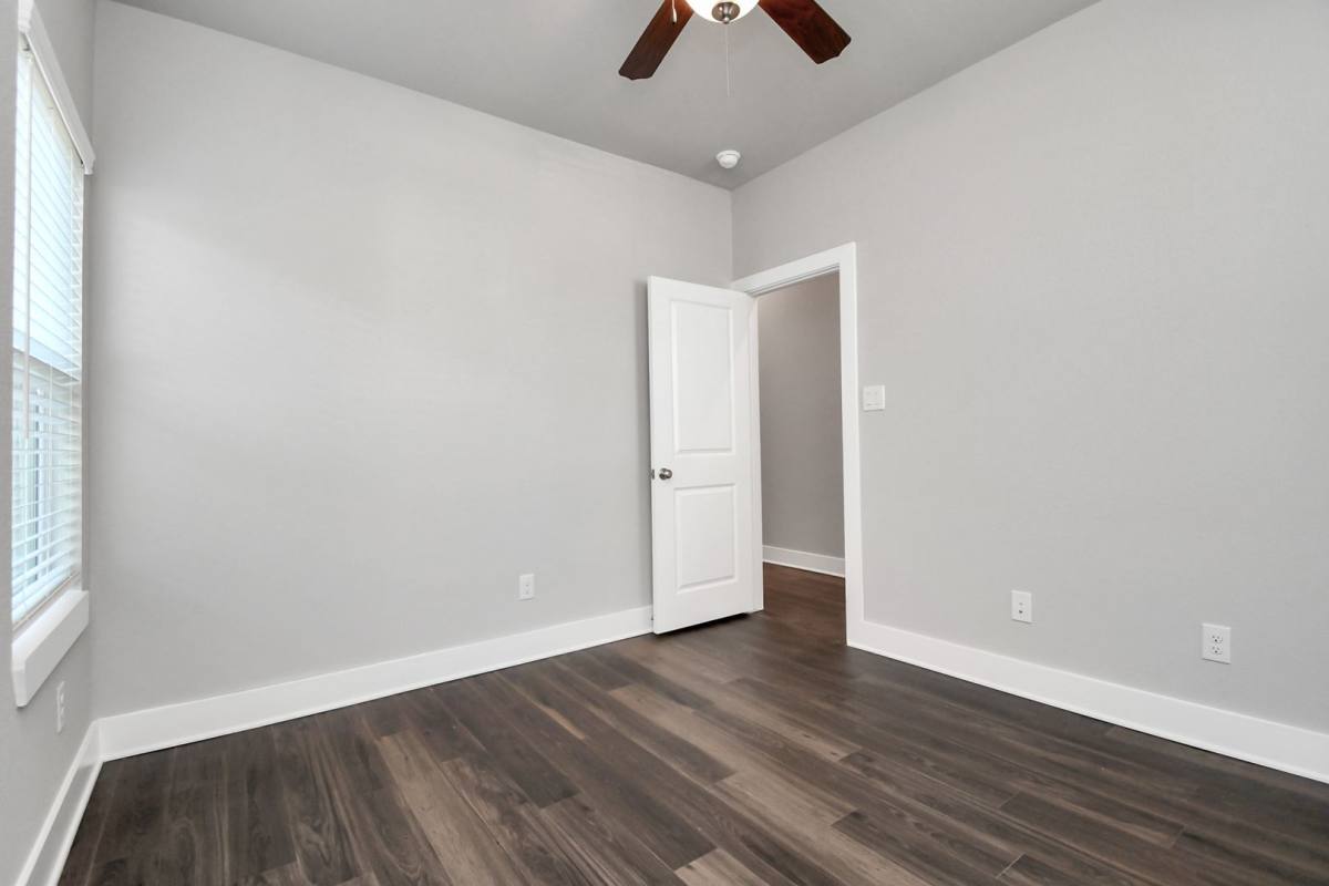 House for rent at 10522 Wildflower View Dr, Rosharon, TX 77583