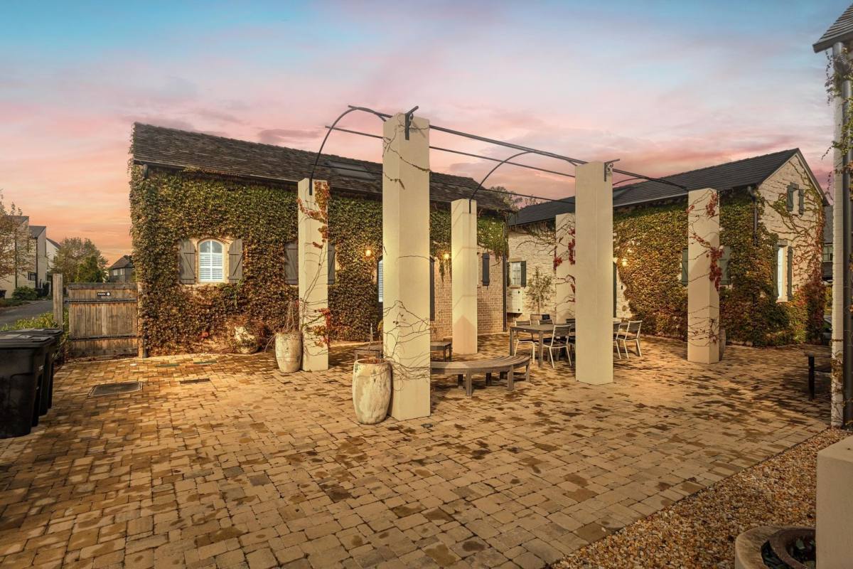 House for rent at 192 Breakspear Lane, Fayetteville, GA 30214