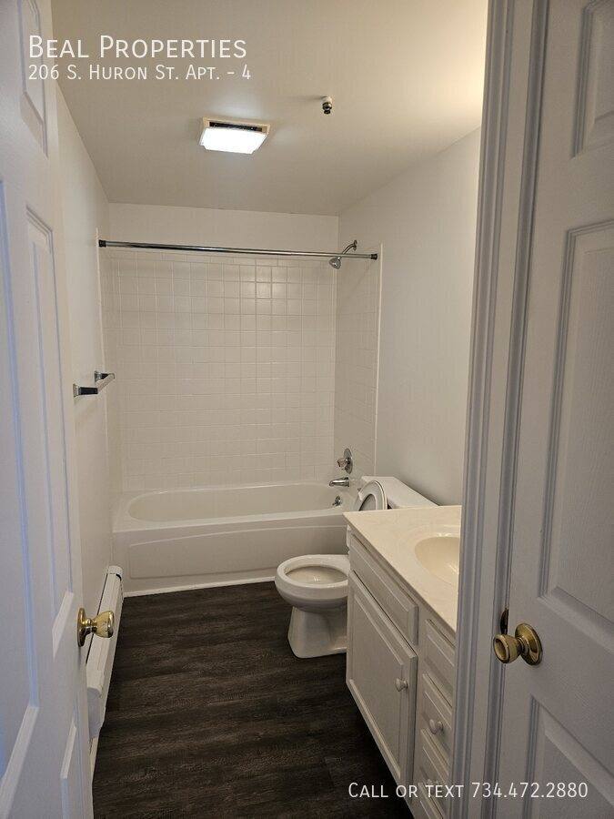 Apartment for rent at 206 S Huron St #4, Ypsilanti, MI 48197