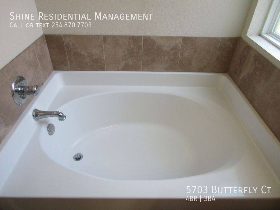 House for rent at 5703 Butterfly Court, Temple, TX 76502