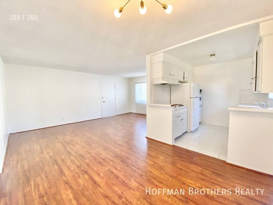 Apartment for rent at 8206 Romaine St #1, Los Angeles, CA 90046