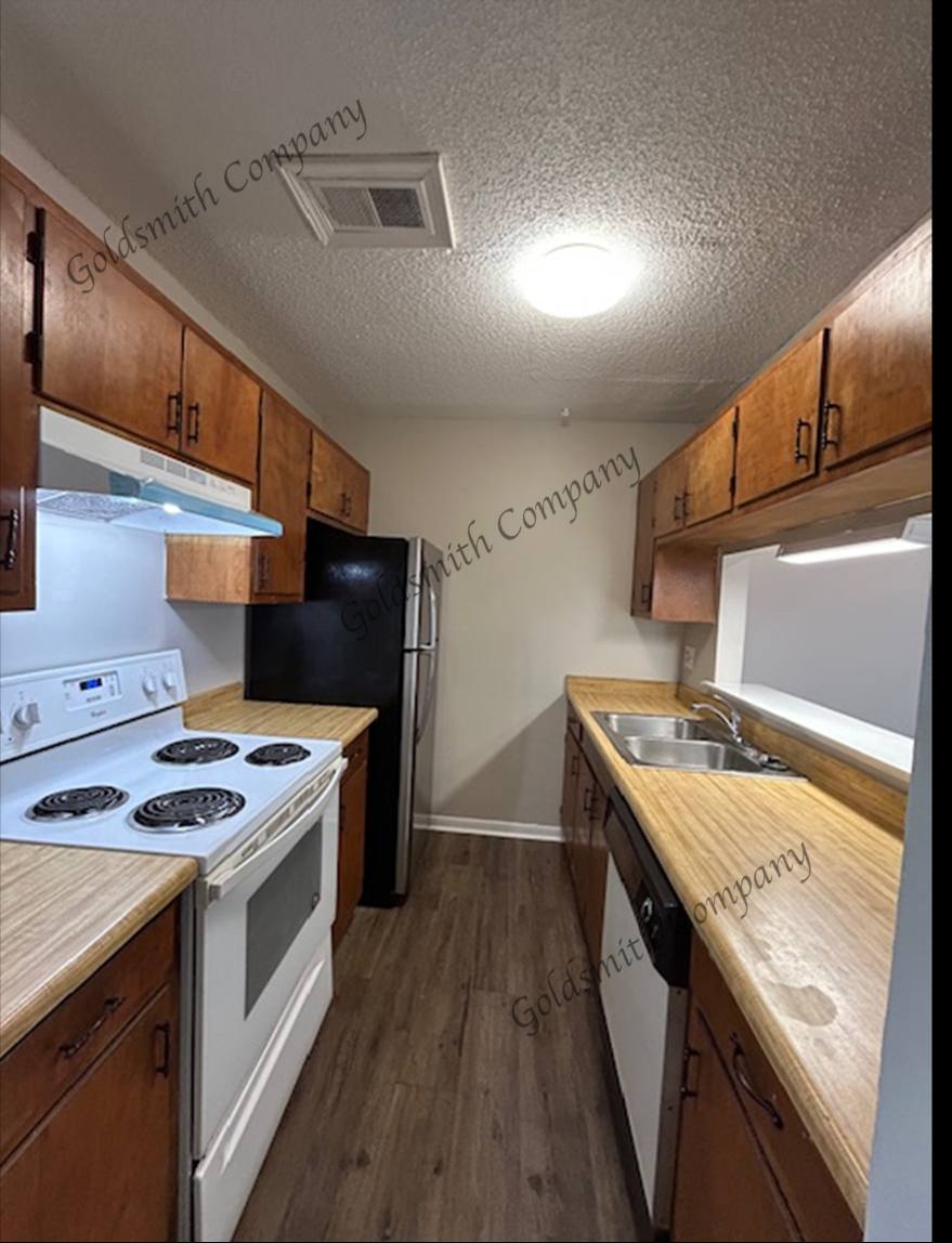 Townhouse for rent at 218 A Cavalier Dr, Greenville, SC 29607