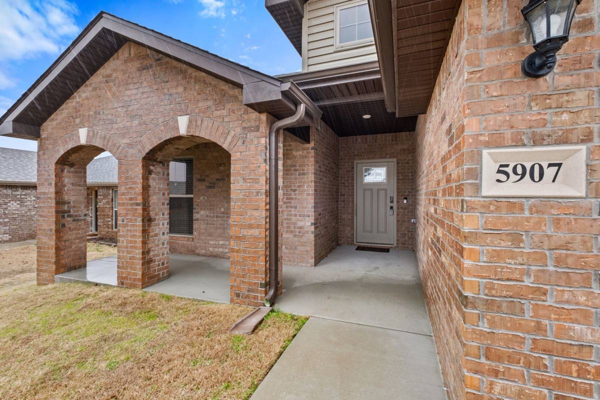 House for rent at 5907 NW Hancock St, Bentonville, AR 72713