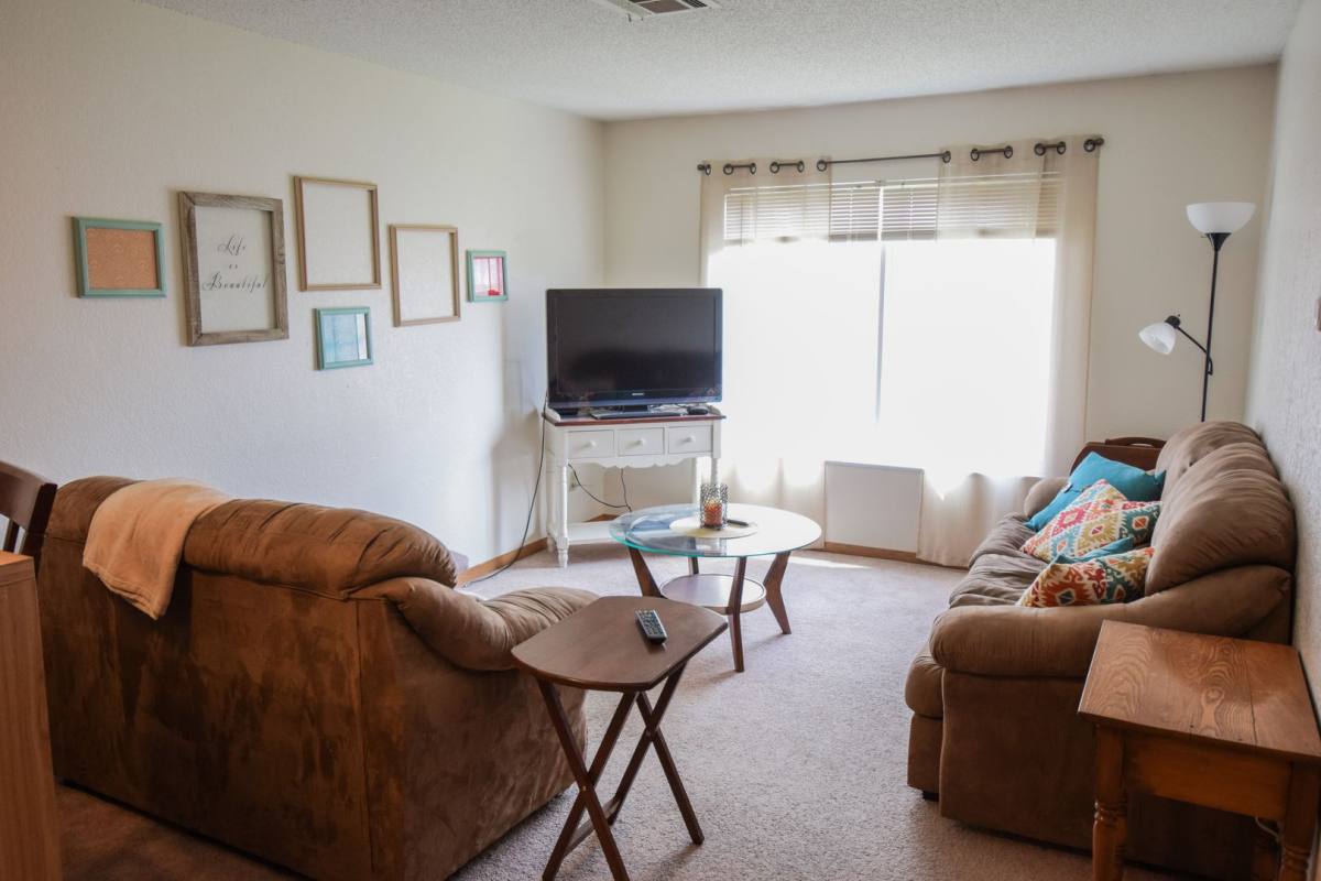 Apartment for rent at 100 Bunting Lane, Mankato, MN 56001