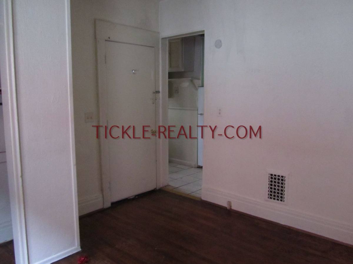 Apartment for rent at 32 Laburnam Crescent, Rochester, NY 14620