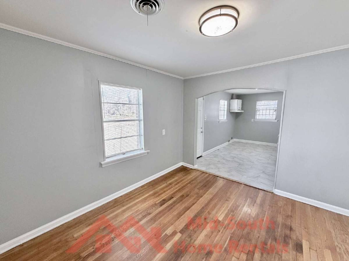 House for rent at 2054 Benford St, Memphis, TN 38109