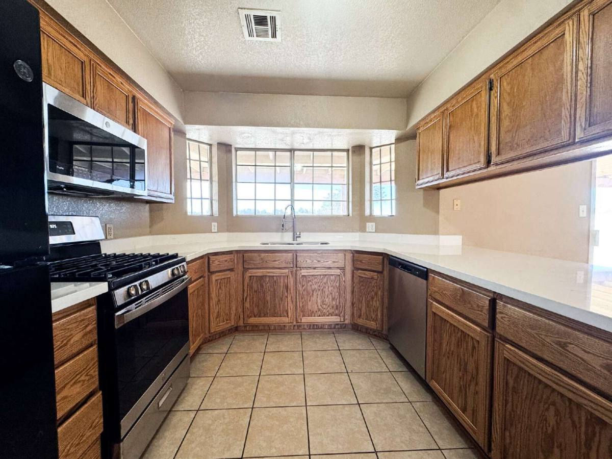 House for rent at 7117 E 26th Place, Yuma, AZ 85365