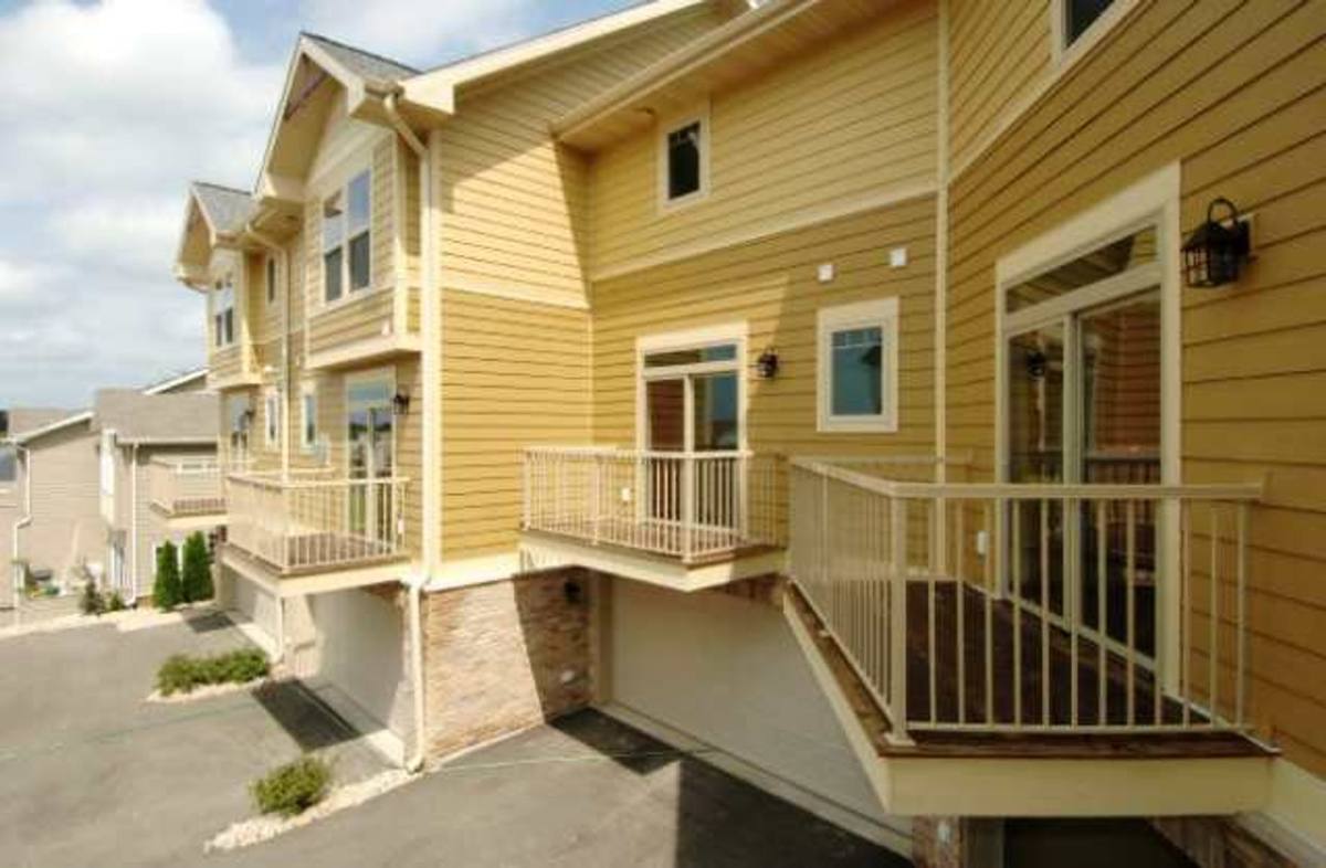 Townhouse for rent at 1704-1724 Waldorf Blvd, Madison, WI 53719