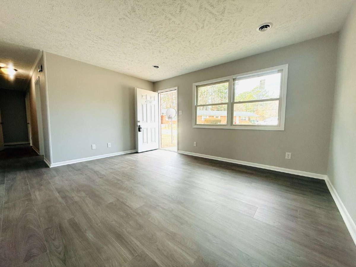 Apartment for rent at 4736 Rosehill Rd, Fayetteville, NC 28311