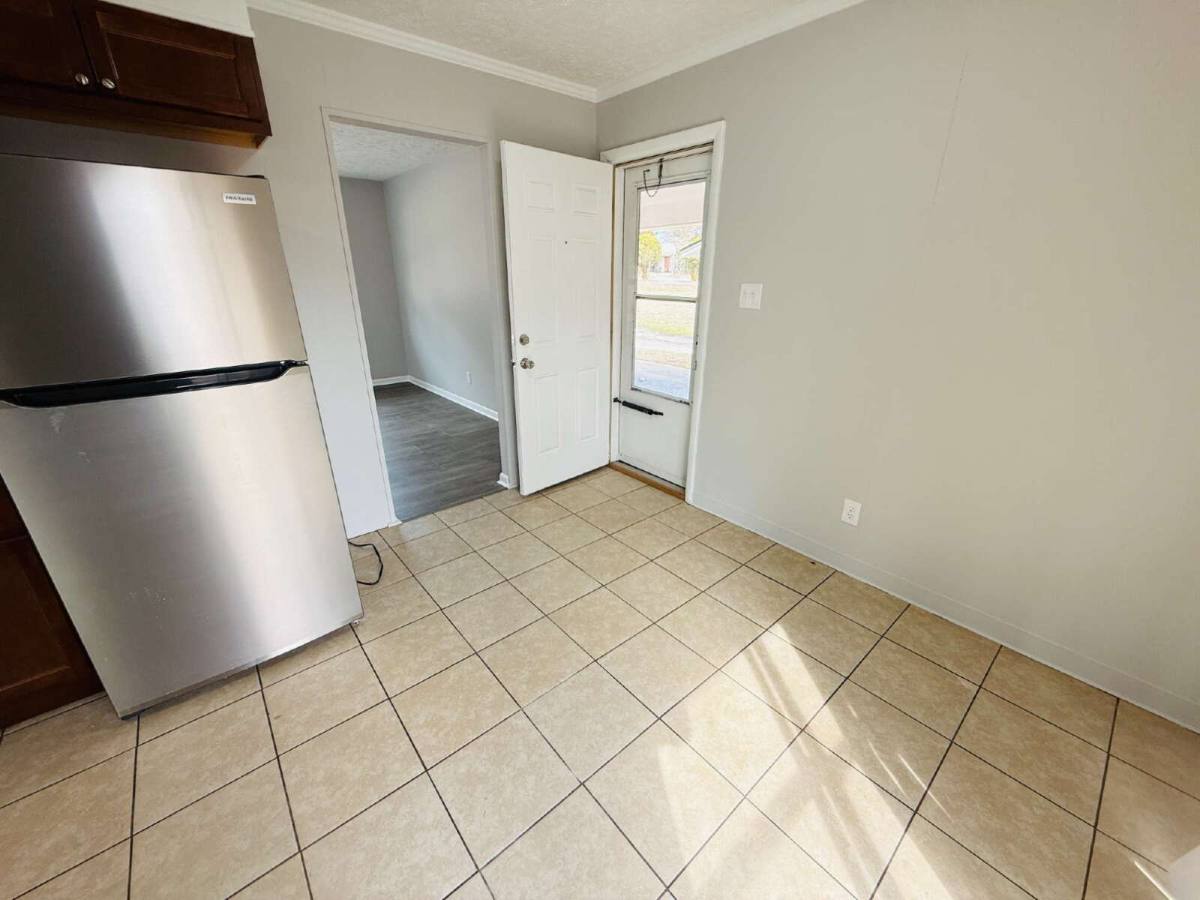 Apartment for rent at 4736 Rosehill Rd, Fayetteville, NC 28311