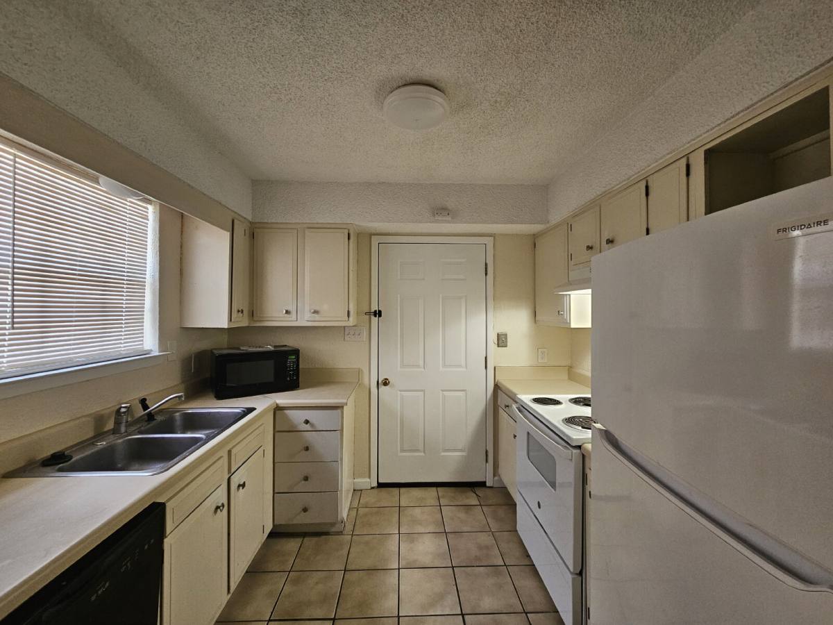 House for rent at 5604 Scotland Terrace, Pensacola, FL 32526
