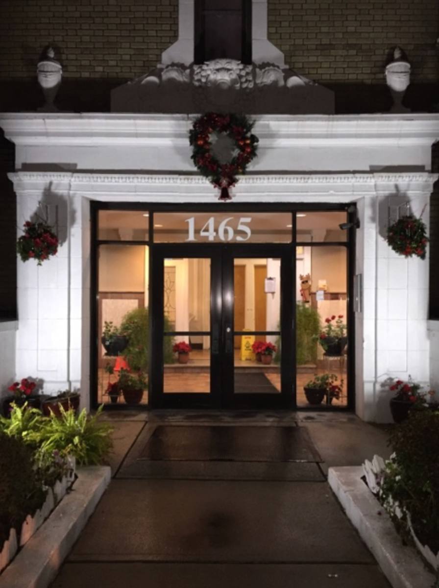 Apartment for rent at 1465 Lexington Place Aka 1045 N Broad St, Elizabeth, NJ 07208