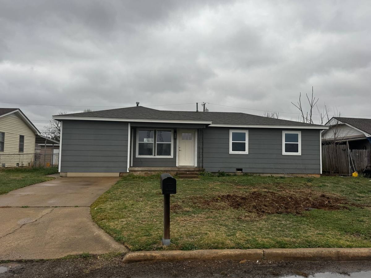 House for rent at 110 K St, Elgin, OK 73538