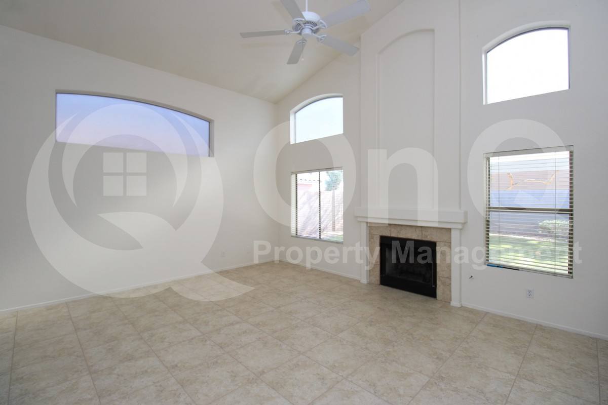 House for rent at 4759 E Lavender Lane, Phoenix, AZ 85044
