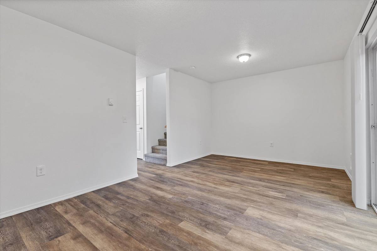 Townhouse for rent at 9801-9823 NE Glisan St, Portland, OR 97220