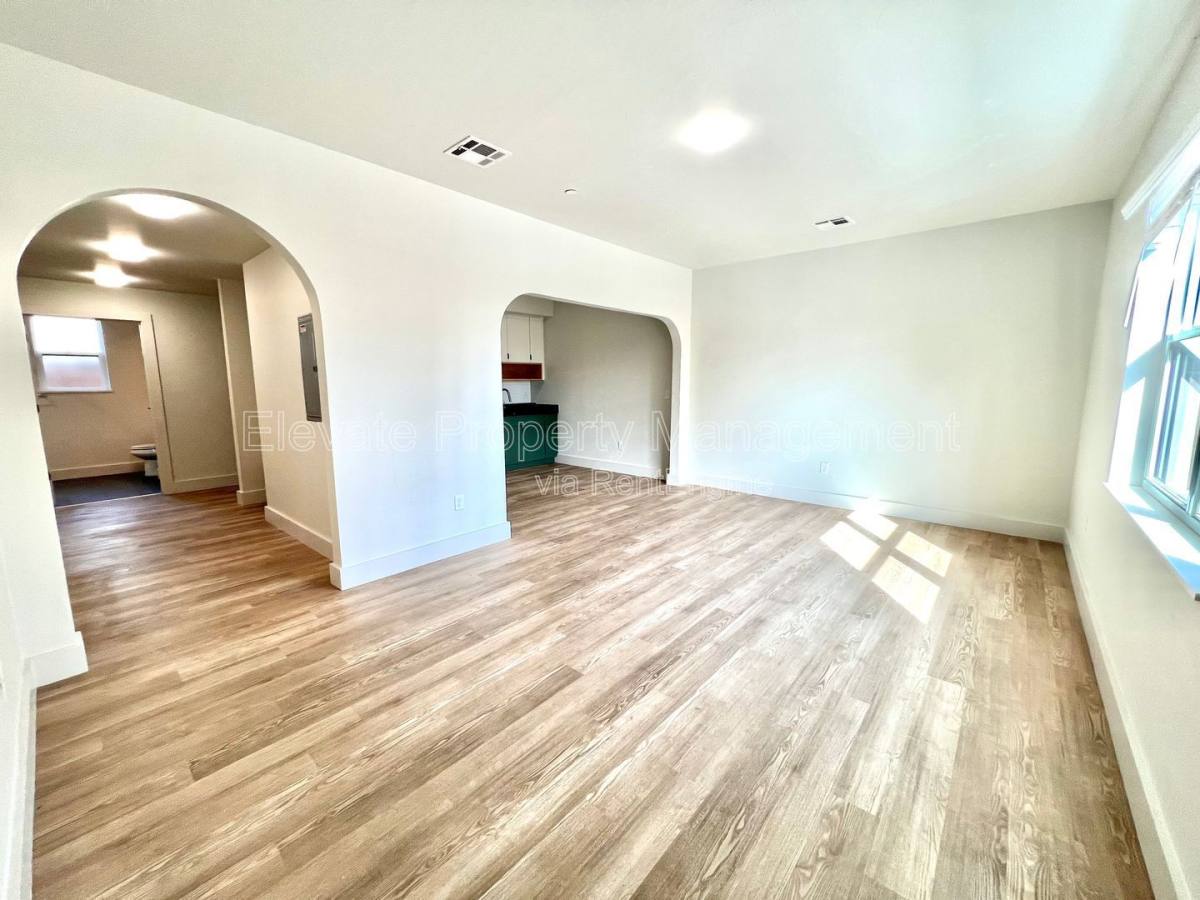 Apartment for rent at 1701 NW 12th St #12, Oklahoma City, OK 73106