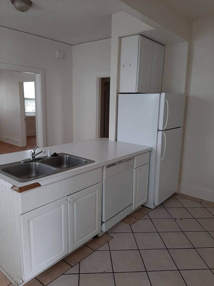 Apartment for rent at 715 16th St, Greeley, CO 80631