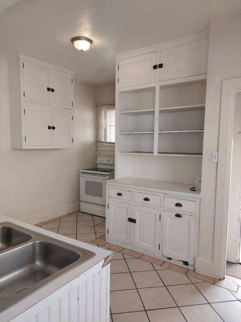 Apartment for rent at 715 16th St, Greeley, CO 80631