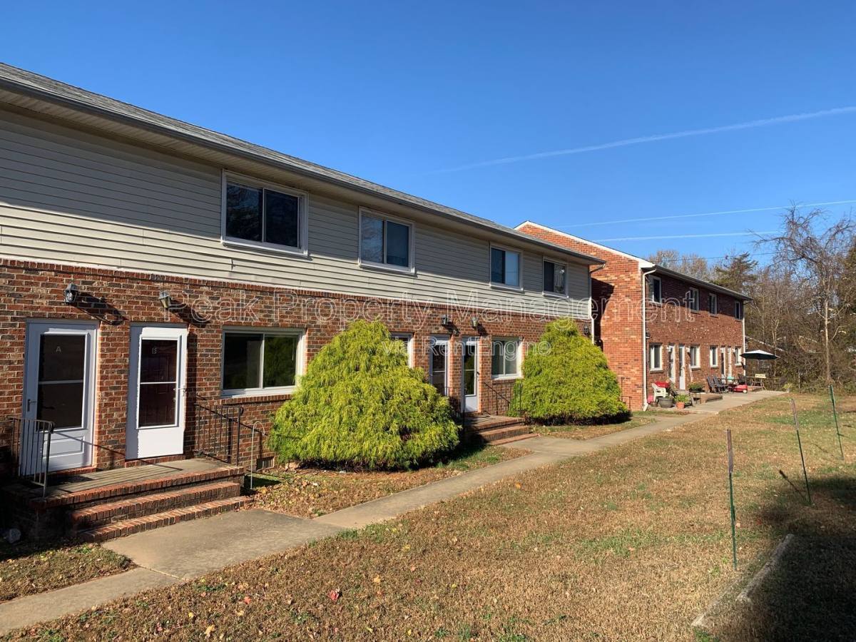 Apartment for rent at 7307 Jackson Ave #1, Mechanicsville, VA 23111