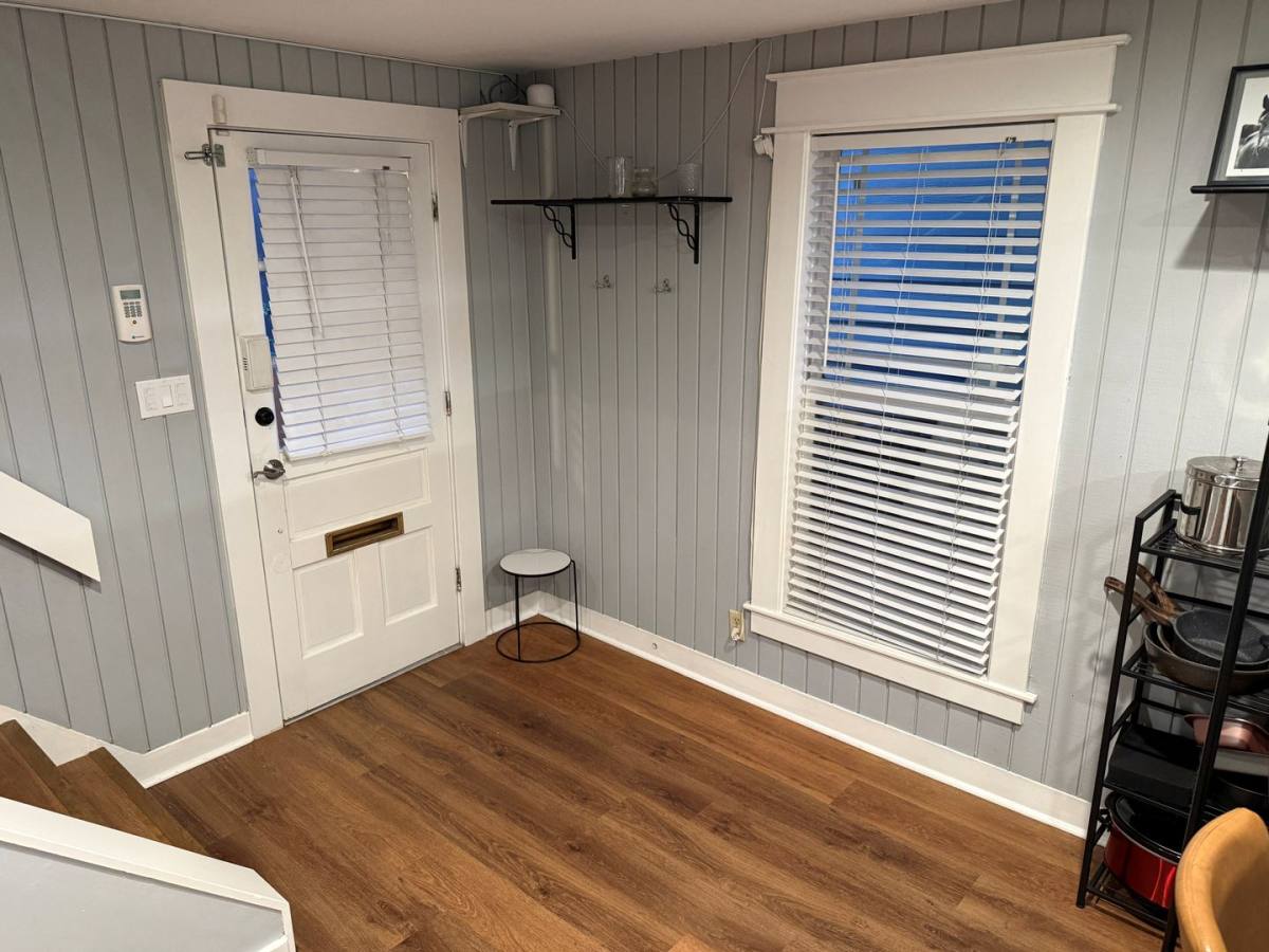 Townhouse for rent at 1515 1 2 S Carson Ave, Tulsa, OK 74119