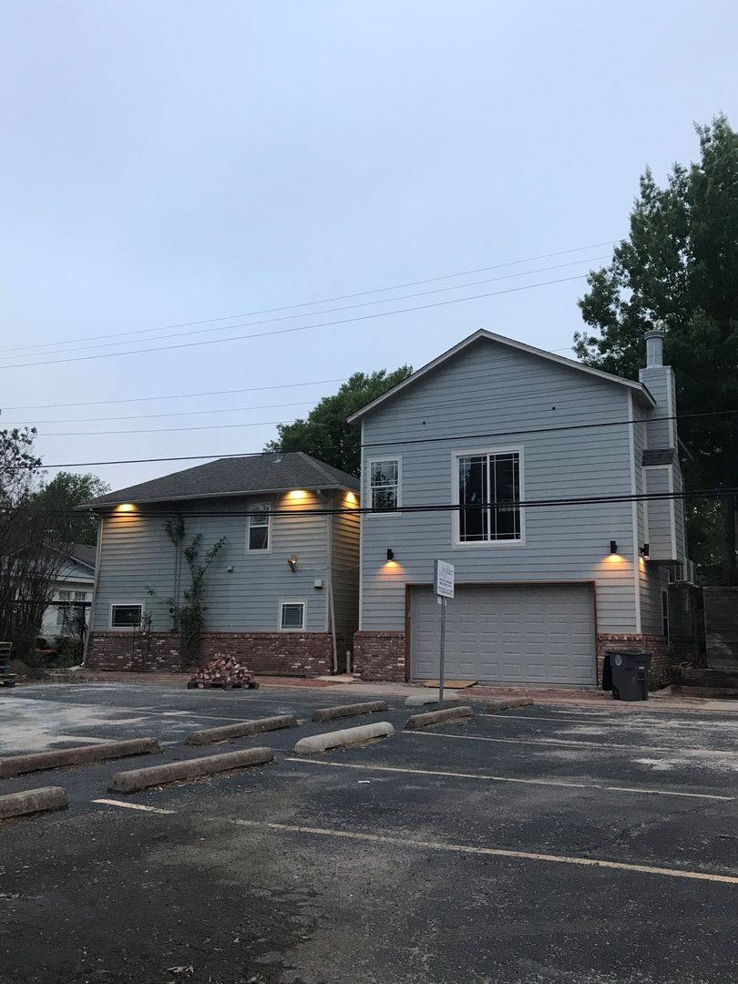 Townhouse for rent at 1515 1 2 S Carson Ave, Tulsa, OK 74119