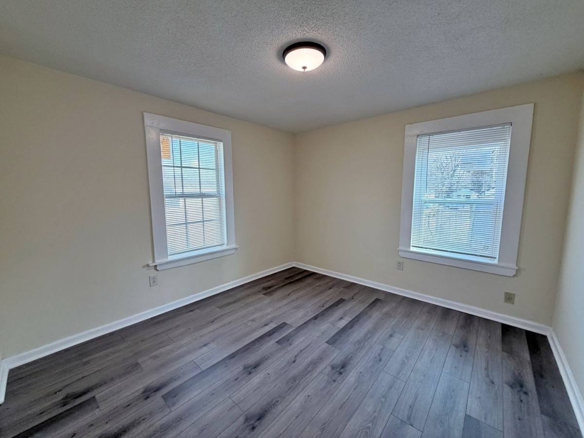 House for rent at 684 Lipford St, Memphis, TN 38112